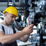 L’importance de la maintenance préventive pour préserver la valeur de revente de votre engin